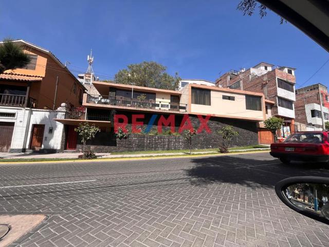 En Venta Casa Como Terreno En Vallecito