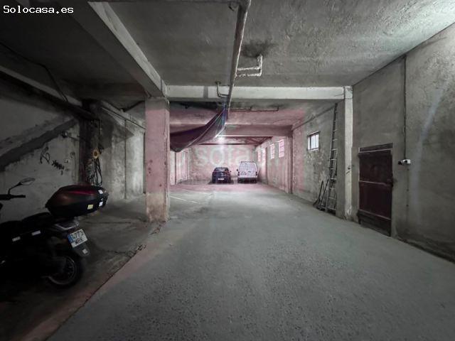 En venta casa con garaje para rehabilitar en la zona de Recatelo!