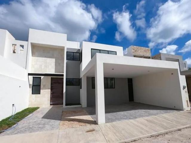 EN VENTA CASA DE DOS PLANTAS, Y CUATRO RECÁMARAS EN PRIVADA RESIDENCIAL, AMENID