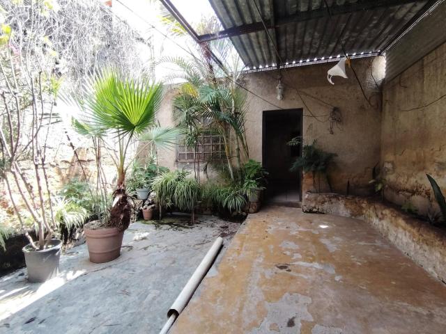 En venta casa en Av el colli se vende como terreno