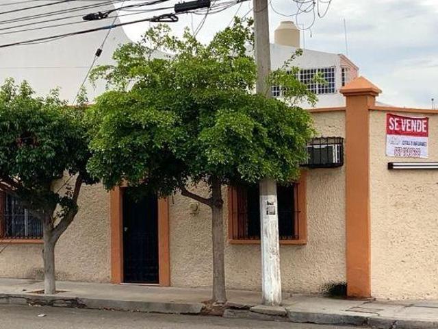 EN VENTA CASA EN CULIACAN