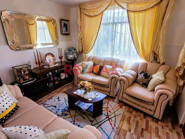 En Venta Casa En Camana A 5 Cuadras De La Plaza De Armas