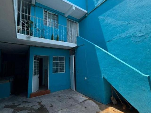 En venta casa en CD. Nezahualcóyotl