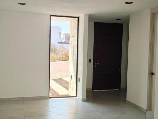 En Venta Casa en Ciudad Maderas