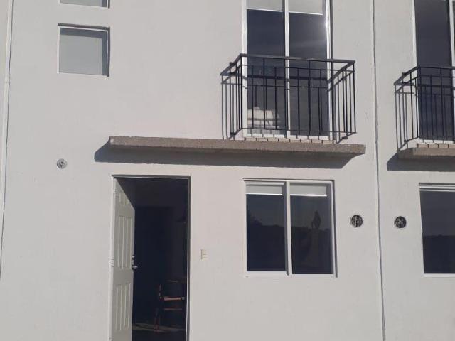 En Venta Casa en Las Haciendas, Ciudad del Sol, 3 Recamras, 1.5 Ba?os