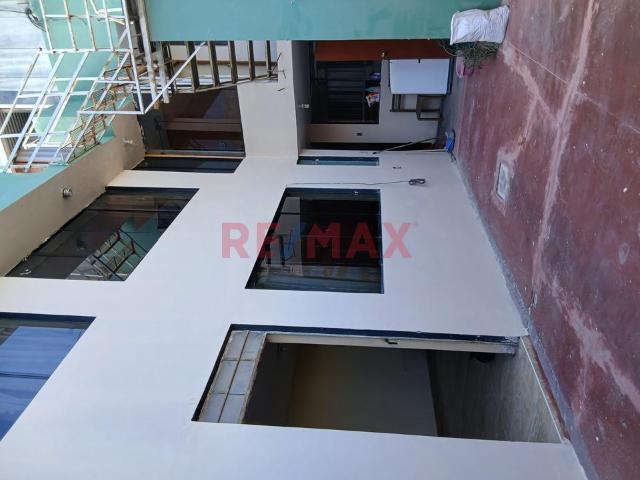En Venta Casa En Paucarpata/ Ciudad Blanca