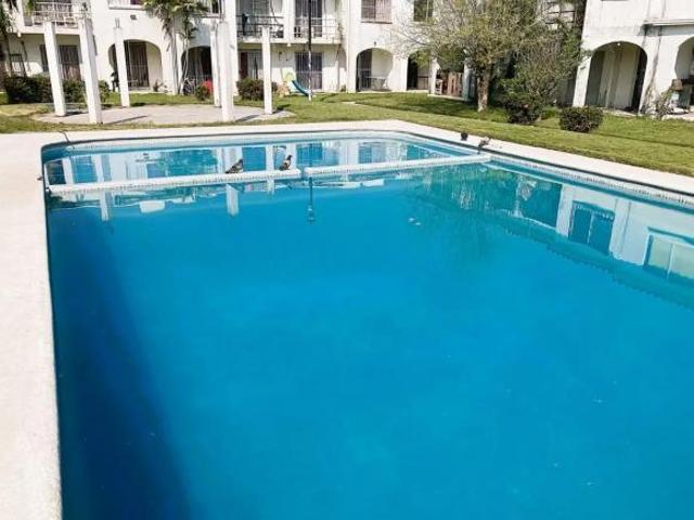 En venta Casa Fracc Geopinos II al norte de la ciudad de Veracruz 3 recamaras, cluster con alberca