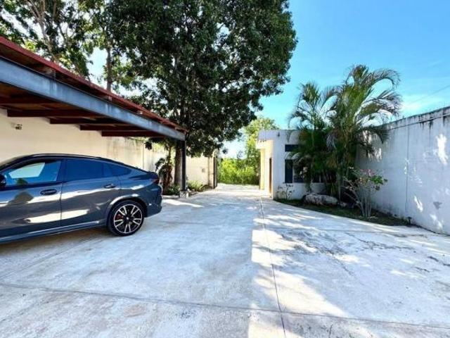 EN VENTA CASA GRANDE DE 3 RECAMARAS EN IMI I