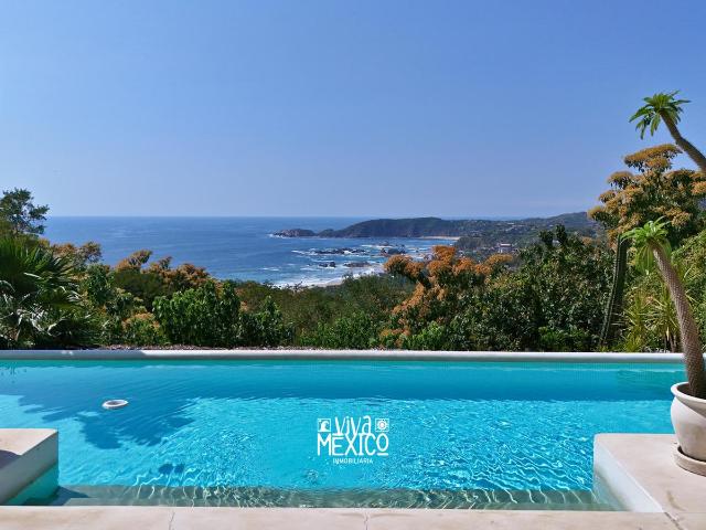 Casa en venta con impresionante vista al mar en en San Agustinillo, Tonameca, Oaxaca