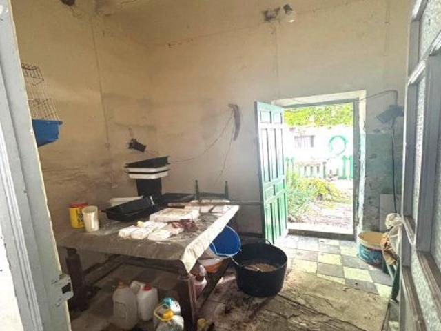 EN VENTA – CASA PARA REFORMAR EN LOS ROSALES