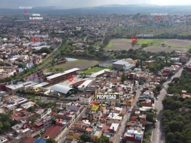 En Venta Casa para remodelar en San Miguel de Allende: Cerca del Centro
