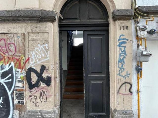 En venta casa Porfieriana para remodelar en Merida, Roma Norte