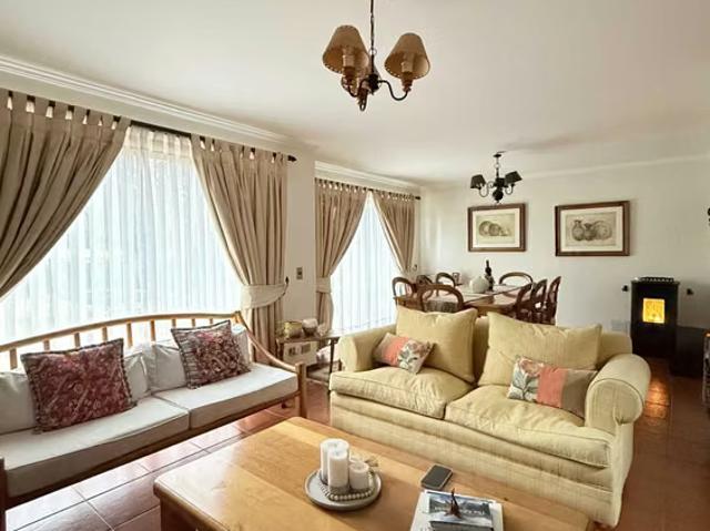En venta casa ubicada en Jardín Esmeralda 1015 | dormitorios por 8900.00 en Talca