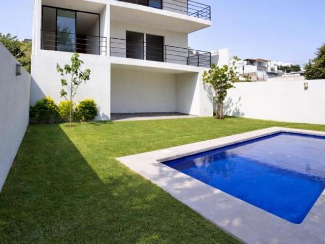 En venta Casa 27 en Vistalago Tequesquitengo | Ideal para inversión y descanso