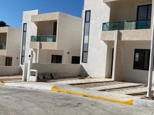 EN VENTA CASAS NUEVAS EN PRIVADA SANTA MARIA