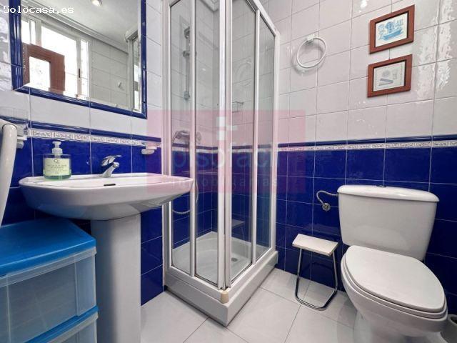 En venta coqueto apartamento de dos dormitorios y un baño en zona de casas