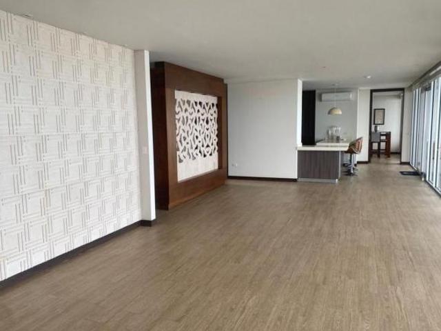 EN VENTA DEPARTAMENTO 4 RECÁMARAS CON VISTAS AL GOLFO DE MÉXICO EN TORRE LEVANT