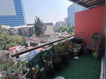 En venta departamento de 2 recamaras y 2 estacionamientos en la Napoles