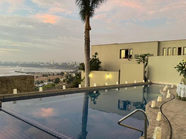 En venta Departamento de 390 m2 Malecon Grau Chorrillos