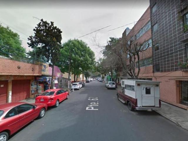 EN VENTA DEPARTAMENTO
