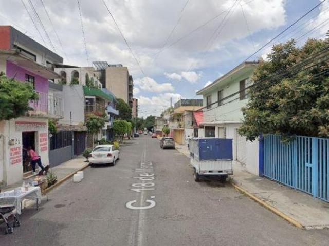 EN VENTA DEPARTAMENTO