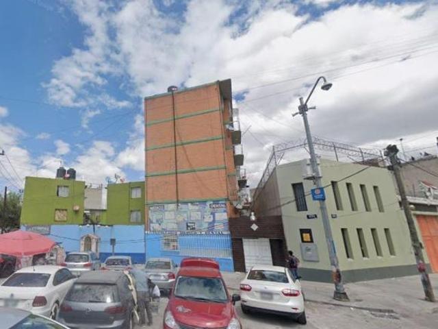 EN VENTA DEPARTAMENTO