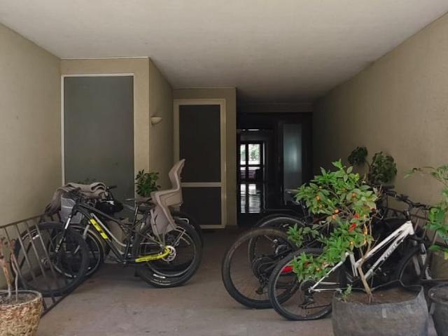 EN VENTA DEPARTAMENTO SEMIPISO 5HAB 4BAÑOS EN LAS CONDES
