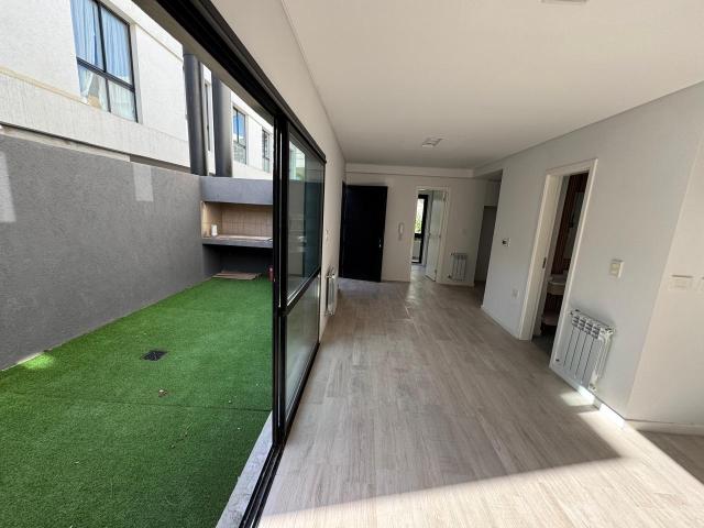 Alquilo Duplex 3 dorm. en complejo Distrito 20 B° Poeta Lugones