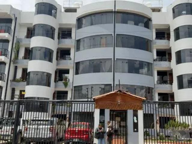 EN VENTA DUPLEX EN RESIDENCIAL HUANCARO