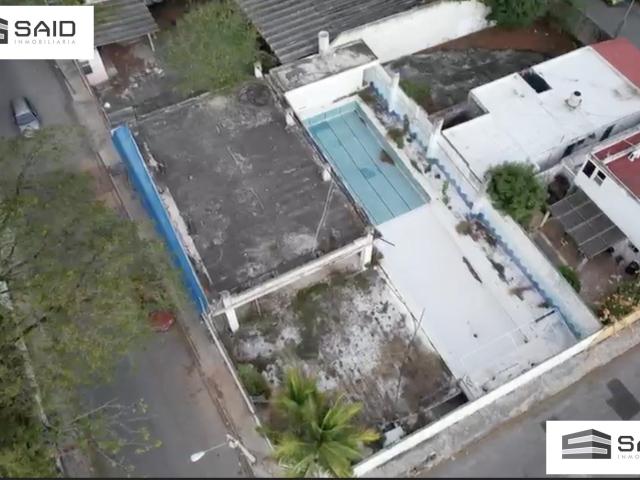 En venta edificio en esquina en el centro de M?rida