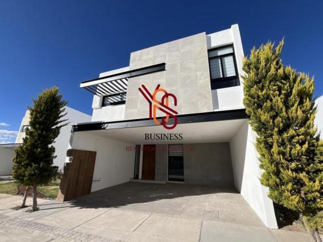 En Venta Espectacular Casa Moderna al Norte de Aguascalientes!