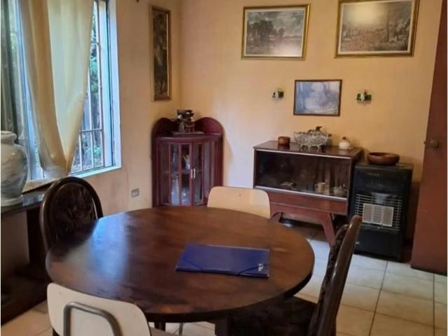 En venta estupenda casa en pleno corazón de talca 3d / 2b | 3 dormitorios por 321000. 00 en Talca