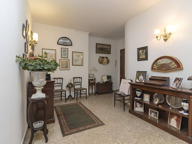 En venta: este espacioso apartamento en la zona de Reding, a. 165m² Málaga