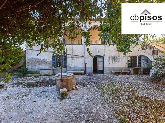 EN VENTA MASÍA CON AMPLIO TERRENO EN MARRATXÍ