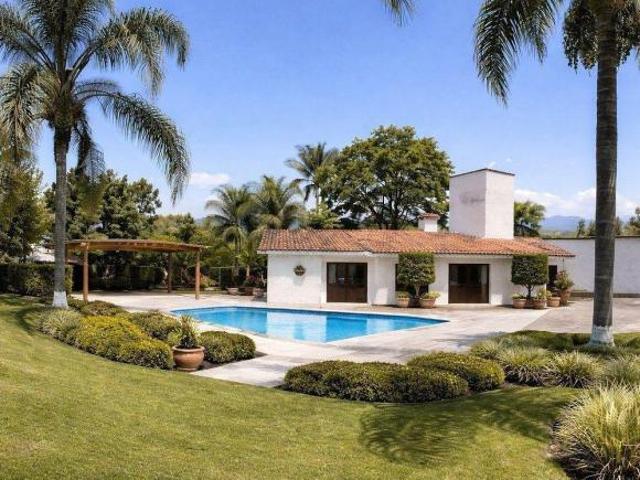 EN VENTA FINCA AMUEBLADA Y EQUIPADA EN TENANCINGO EDOMEX