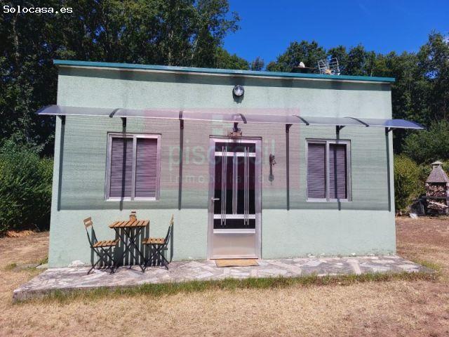 En venta Finca de 1.470 m² con casita en buen estado a 10 minutos de Outeiro de
