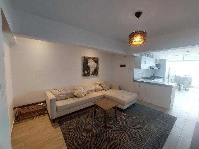 En Venta Hermoso Departamento De 03 Dormitorios En Edificio Moderno De 04 Pisos