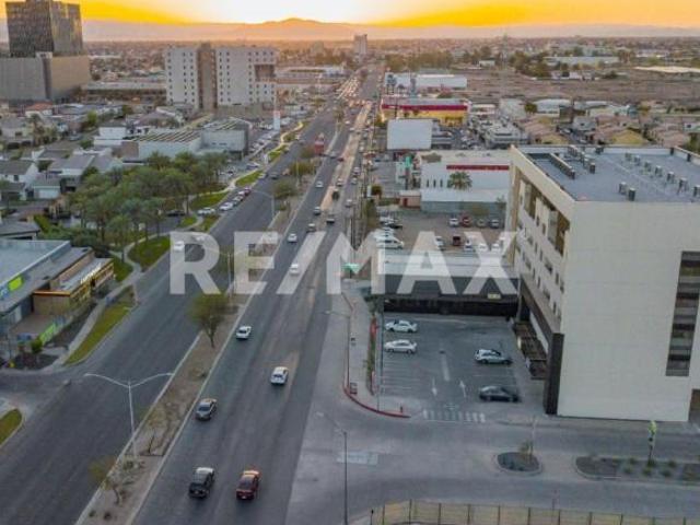EN VENTA HERMOSO DEPARTAMENTO EN CALZADA RESIDENCIAL MODELO CONDO U2210 4