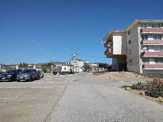 EN VENTA LINDO DEPARTAMENTO AMOBLADO HUASCO