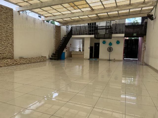 En venta Local Comercial sobre avenida CTM Playa del Carmen P4639