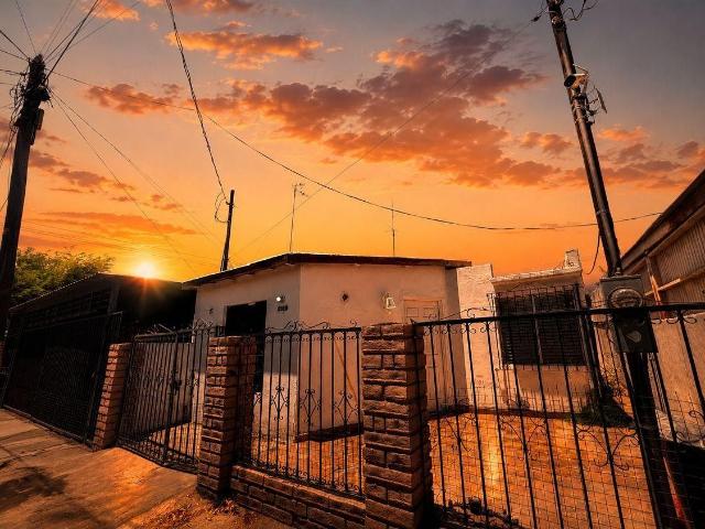 ¡En venta o renta casa en Nuevo Mexicali en Av. Río Zacatula Mexicali, B.C. !