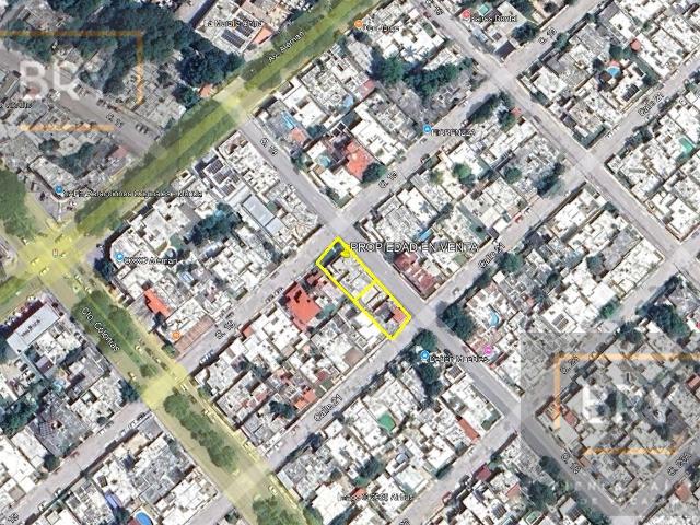 En Venta propiedad cabeza de manzana a 80m. de Circuito Colonias y Av. Alem?n