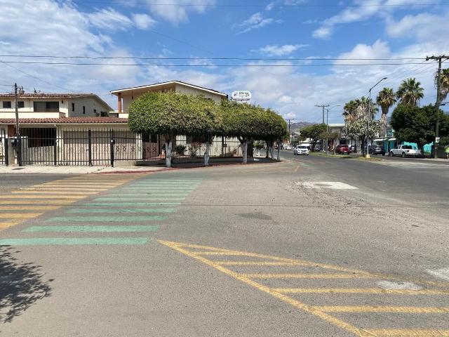 En renta: Propiedad en esquina fracionamiento Bahía, Ensenada