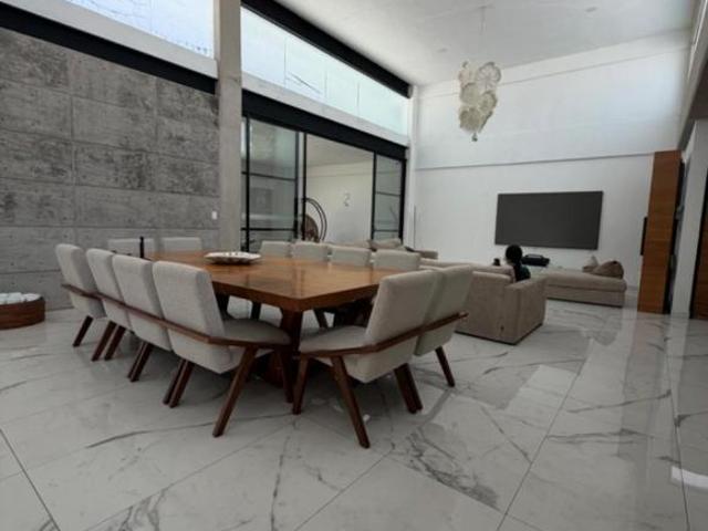 EN VENTA Residencia de Lujo en un Solo Nivel | Fracc. La Moraleda, Atlixco, Puebla
