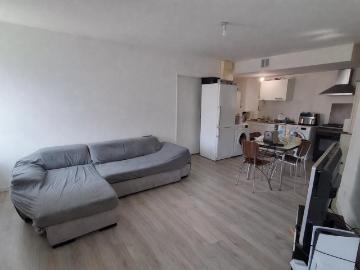 En vente à Tain L'Hermitage: appartement au dernier étage