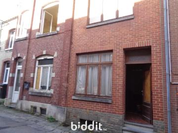 en vente publique Maison Couvin Rue de la Consolation