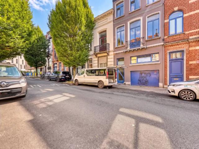 en vente publique Maison Etterbeek Beckersstraat