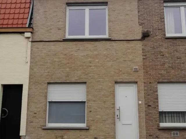en vente publique Maison Moen Kapellestraat