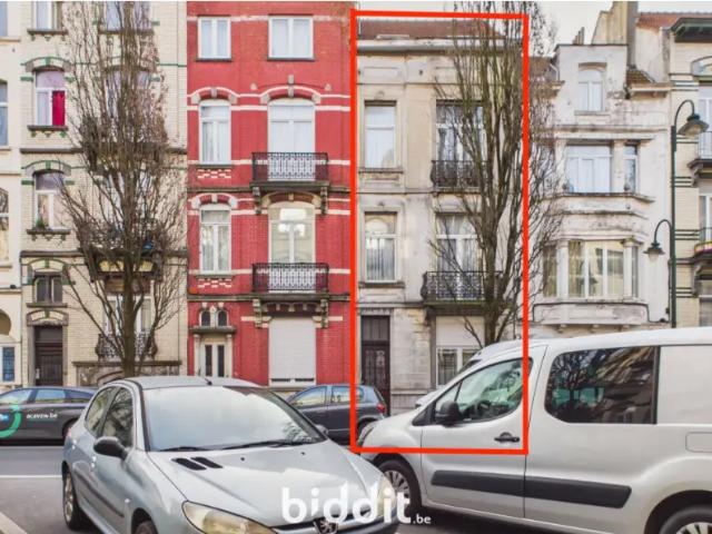 en vente publique Maison Molenbeek Saint Jean Avenue Jean Dubrucq
