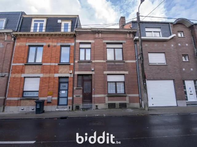 en vente publique Maison Montegnée Chaussée Roosevelt